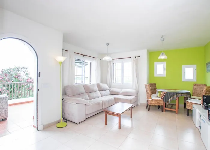 Cheap & Chic Apartamento En Son Bou De 3 Dormitorios