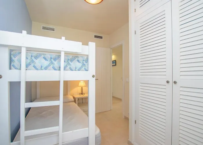Cheap & Chic Apartamento En Son Bou De 3 Dormitorios