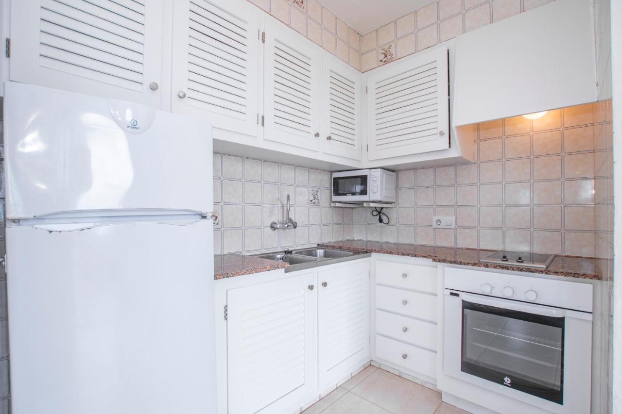 Apartment Cheap & Chic En De 3