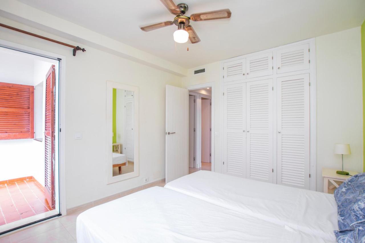 Cheap & Chic En De 3 Apartment *